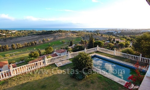 Villa to renovate for sale sea golf views Marbella Estepona 