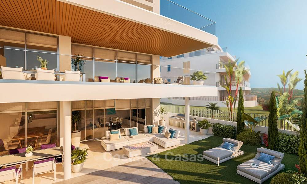 New modern frontline golf apartments with sea views for sale in a luxury resort in Mijas, Costa del Sol. Ready to move in! Last penthouses! 8969