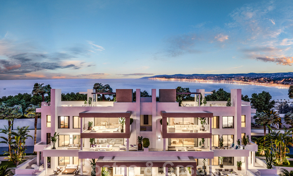 Elegant and spacious new apartments for sale, walking distance from beach and amenities, with sea views, Estepona 31371