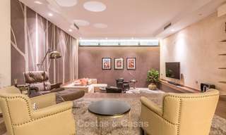 Posh modern luxury apartment for sale in a prestigious residential complex in Sierra Blanca, Golden Mile, Marbella 8771 