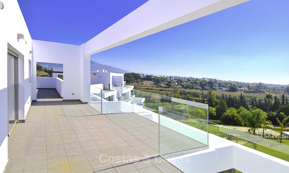 Impressive new built modern penthouse apartment for sale, with sea view, Benahavis - Marbella. Ready to move in. 17936