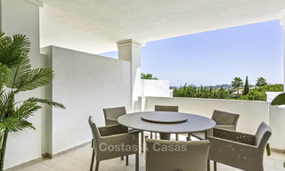 New luxury 4-bedroom apartment for sale in a stylish complex in Nueva Andalucia in Marbella. 18427 