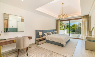 Move in ready, modern beachside villa for sale in the prestigious Guadalmina Baja in Marbella 26083 