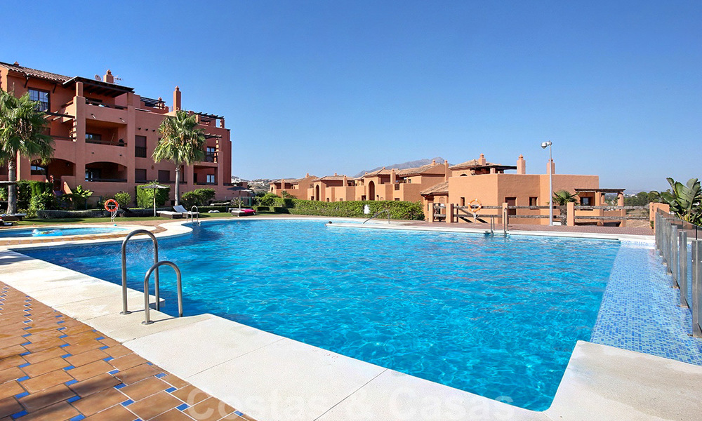 Spacious penthouse apartment for sale, with panoramic views in Marbella - Benahavis 26215