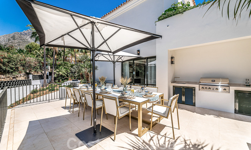 Luxury classic family villa for sale in Sierra Blanca, Marbella 32229