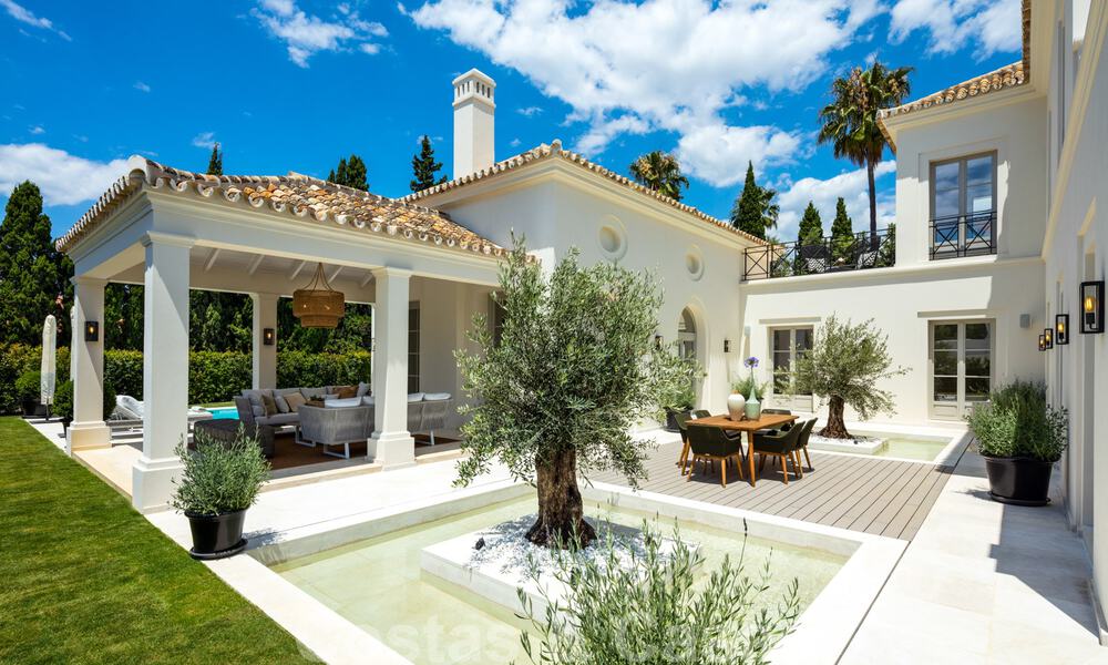 2 Elegant top quality new luxury villas for sale in a classic and Provencal style above the Golden Mile in Marbella 30472