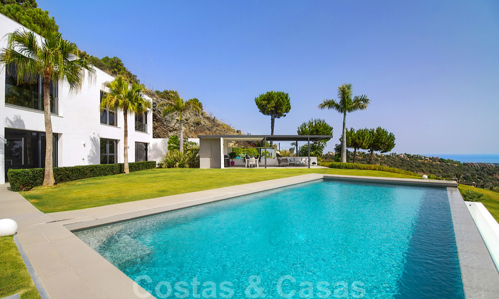 Ready to move in exclusive modern luxury villa for sale in Benahavis - Marbella with stunning open views over the golf and the sea 33544