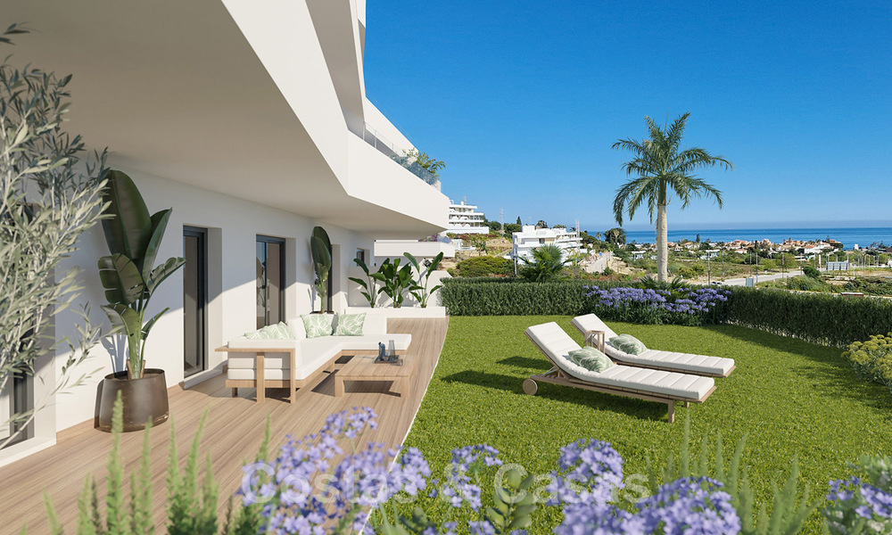 Luxurious new built apartments in contemporary style for sale with spacious terrace and panoramic sea views in Estepona town 44294