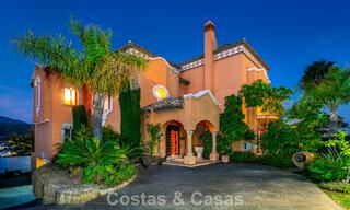 Prestigious luxury villa for sale in a classic Spanish style with sea views in La Quinta in Marbella - Benahavis 56521 
