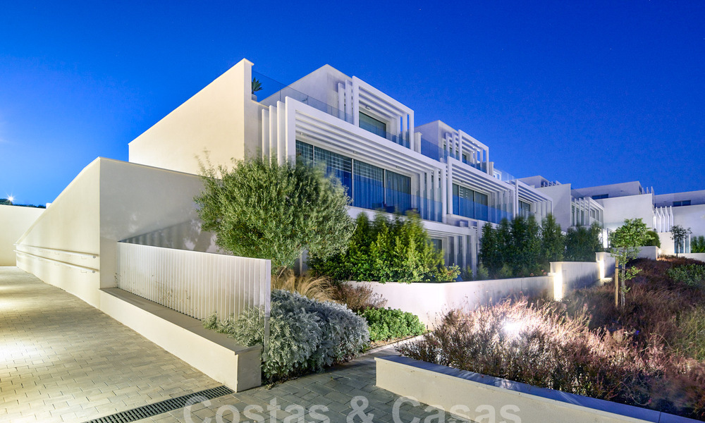 Last house for sale! New semi-detached houses for sale, frontline golf, Sotogrande - Costa del Sol 59367