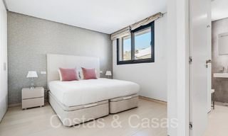 Modernist luxury villa for sale in a gated urbanization in La Quinta, Marbella - Benahavis 65711 