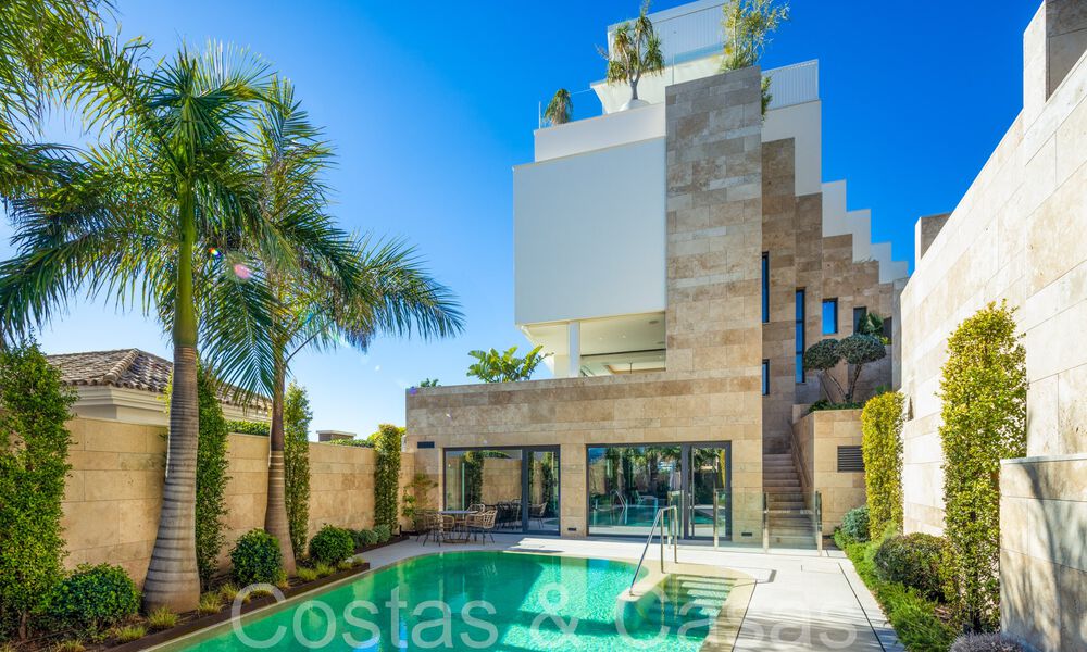 Luxurious duplex apartment with panoramic sea views for sale in Benahavis - Marbella 67358