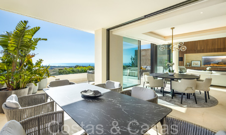 Luxurious duplex apartment with panoramic sea views for sale in Benahavis - Marbella 67361