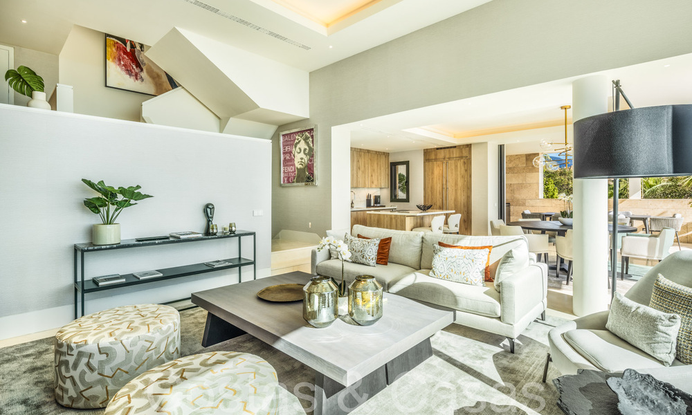 Luxurious duplex apartment with panoramic sea views for sale in Benahavis - Marbella 67364