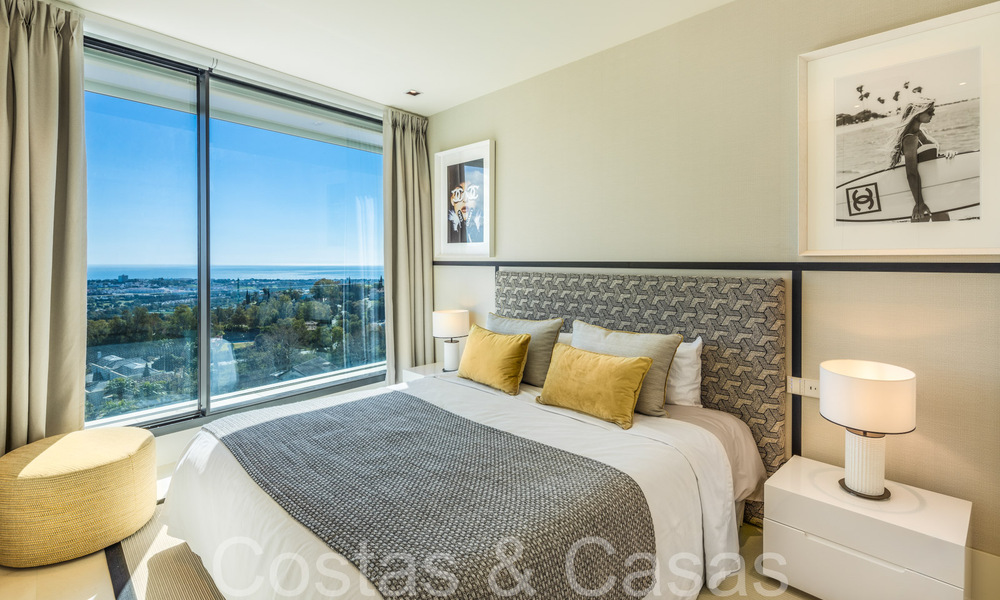 Luxurious duplex apartment with panoramic sea views for sale in Benahavis - Marbella 67367